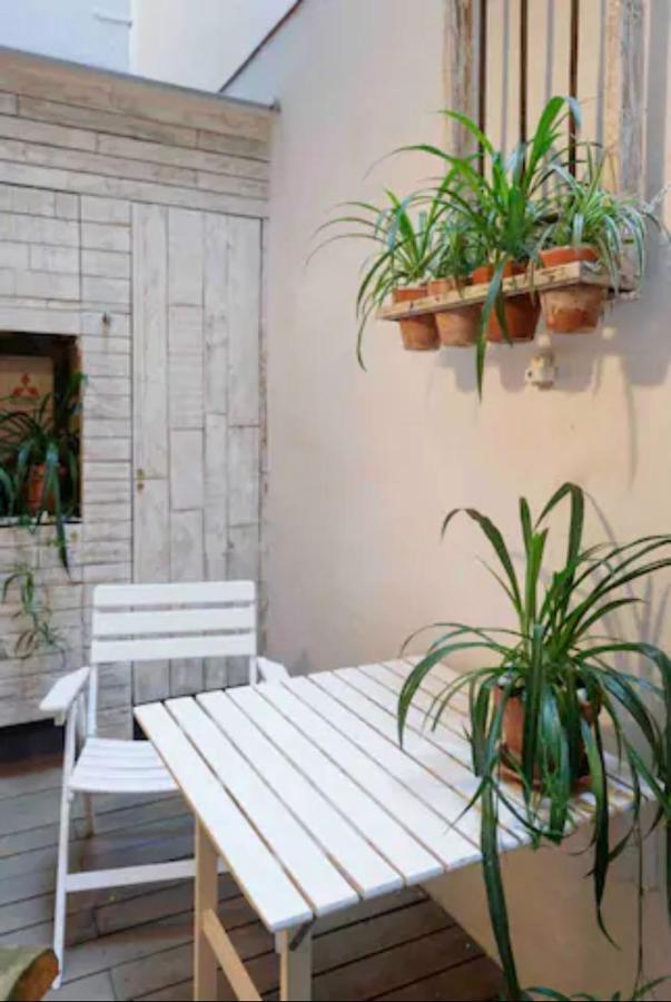 Beautiful & Cozy Apartment In The Heart Of Madrid Eksteriør billede